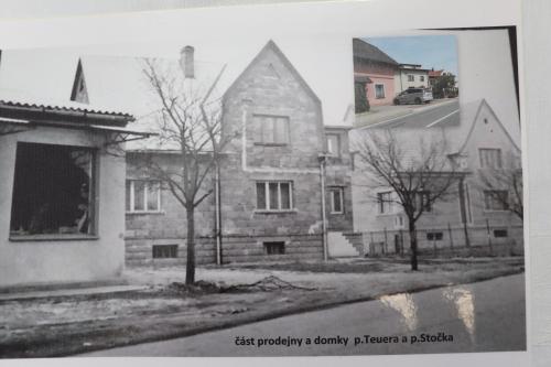 Výstava historických fotografií obce Závada a obrazů p.Huberta Mikety